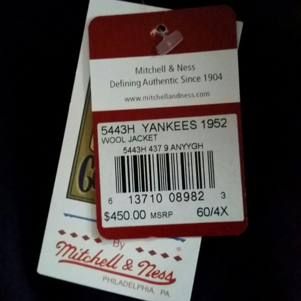 🥳 🍾 Host Pick 🎉 🎈Mitchell & Ness Yankee Jacket - Picture 4 of 4